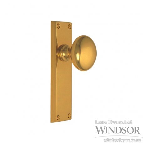 Windsor Brass Victorian Knob on Rectangular Plate 152 x 43 x 10mm